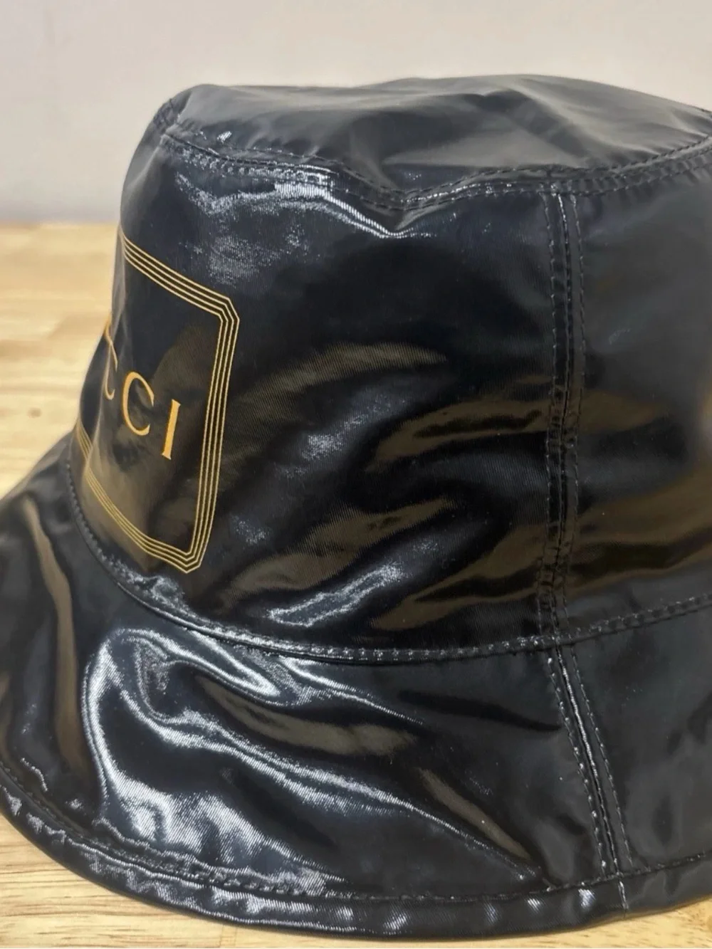 Gucci Black Logo-Print Bucket Hat Sz M